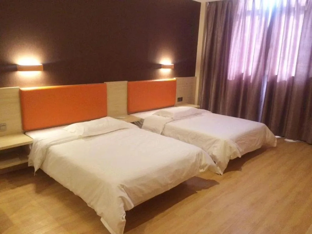 Bed in 7 Days Premium·Guanyun Nanjing West Road Hesheng Plaza