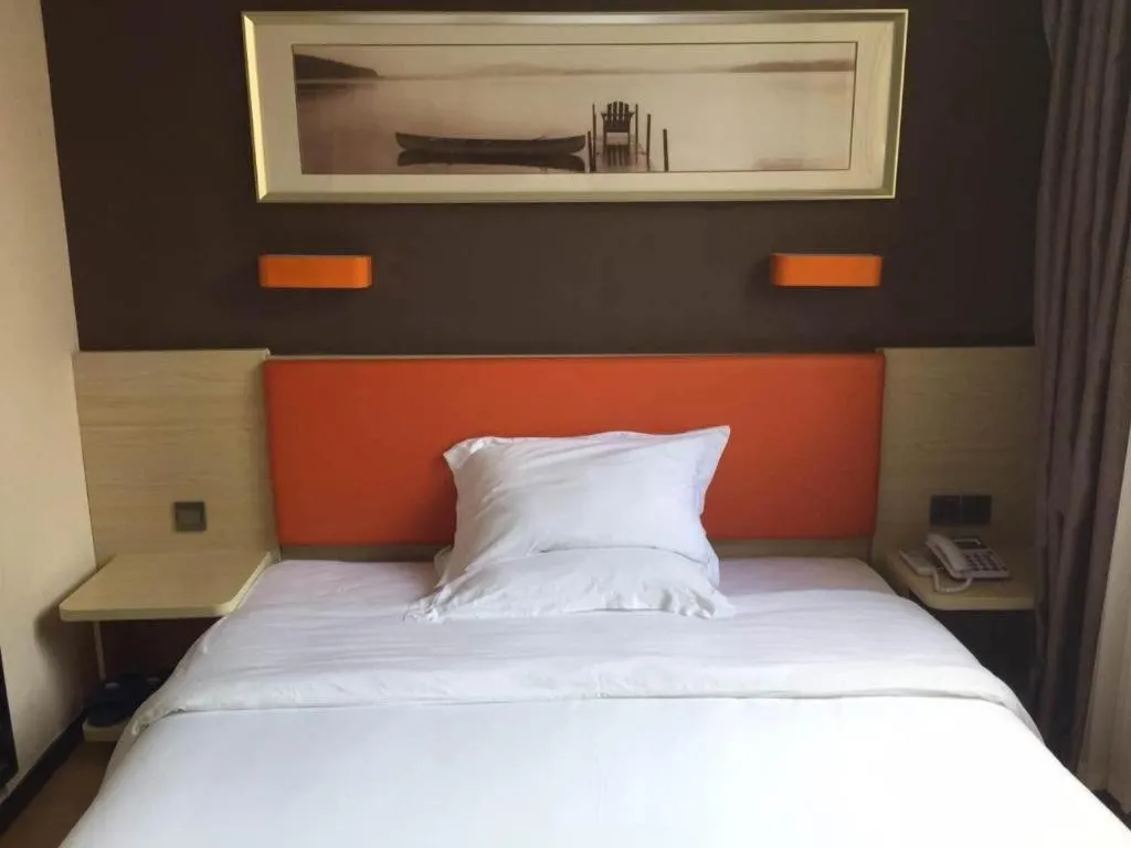 Bed in 7 Days Premium·Guanyun Nanjing West Road Hesheng Plaza
