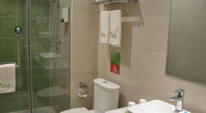 7 Days Premium·Guanyun Nanjing West Road Hesheng Plaza