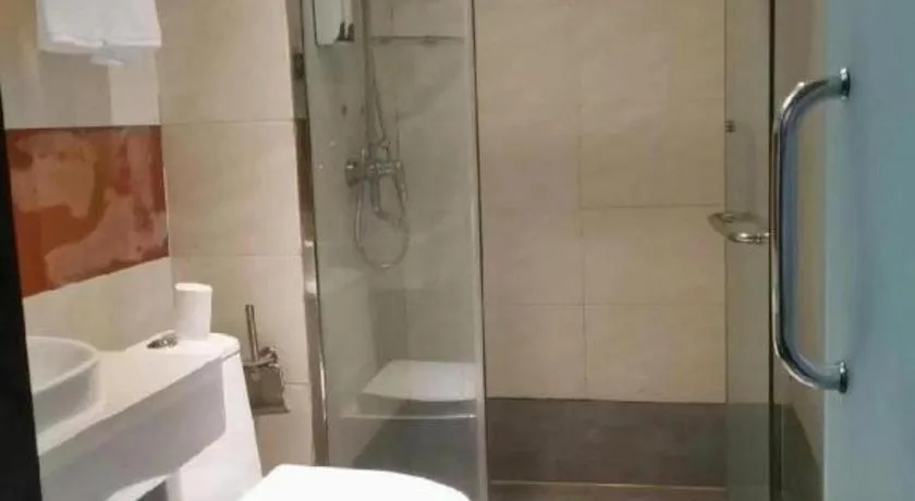 7 Days Premium·Guanyun Nanjing West Road Hesheng Plaza