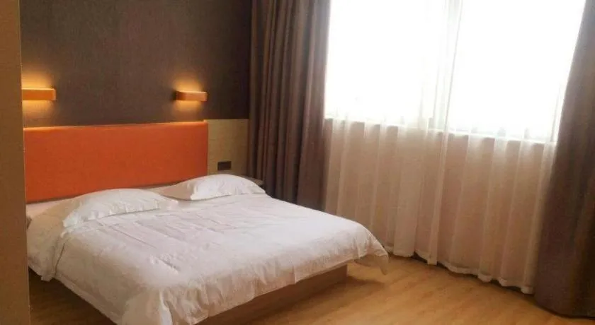 Bed in 7 Days Premium·Guanyun Nanjing West Road Hesheng Plaza