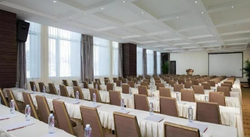 Vienna International Hotel Guangzhou Jichang Road Huangshi