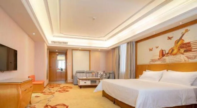Bed in Vienna International Hotel Guangzhou Jichang Road Huangshi