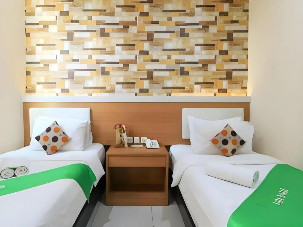 Bed in Tab Hotel Surabaya