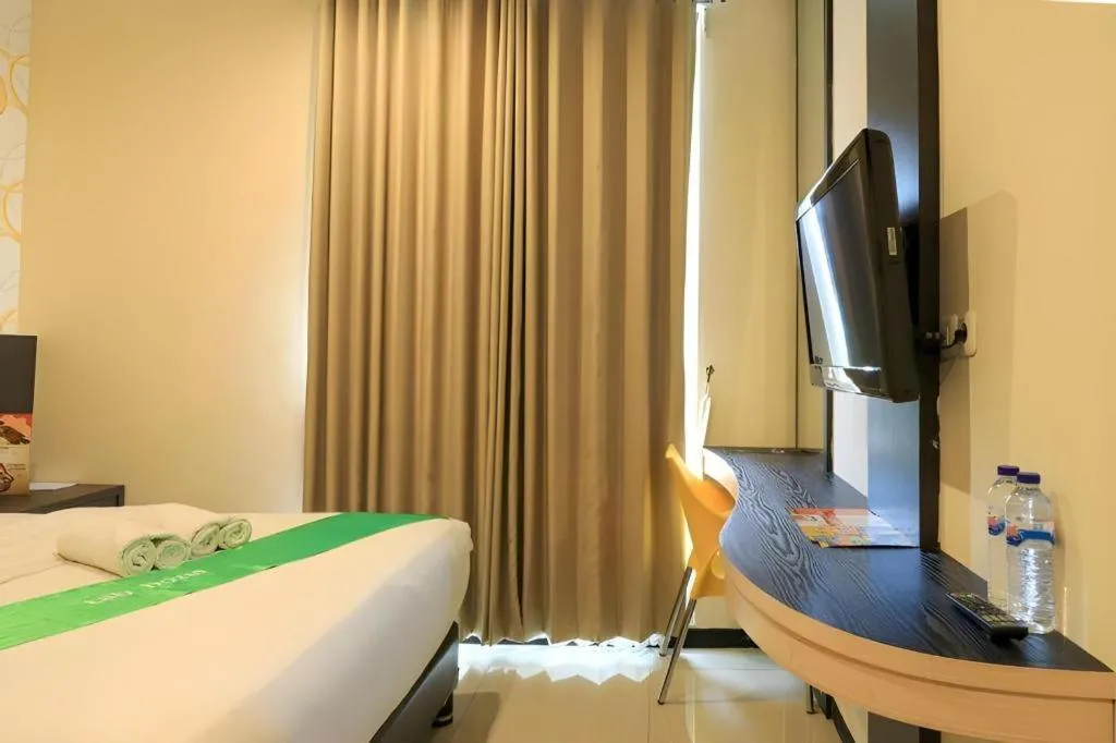 Bed in Tab Hotel Surabaya