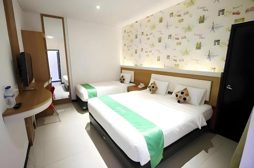 Bed in Tab Hotel Surabaya