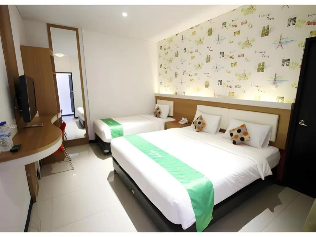 Bed in Tab Hotel Surabaya