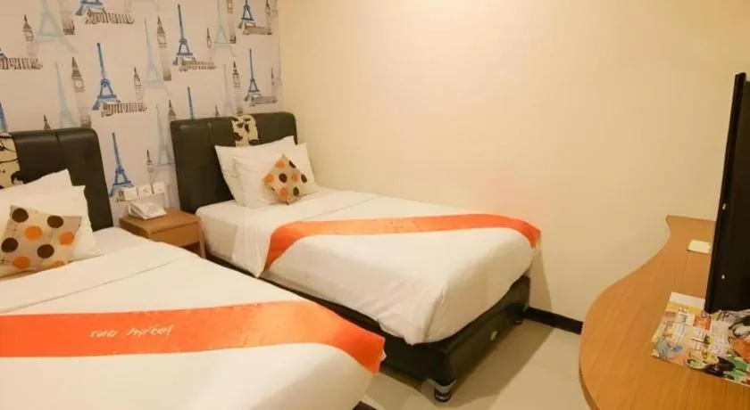 Bed in Tab Hotel Surabaya