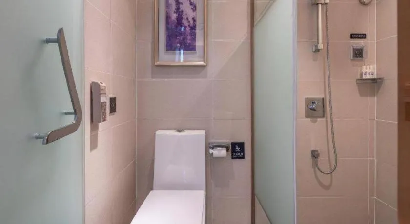 Lavande Hotel Yangzhou Railway Station Jiangwang RT-Mart