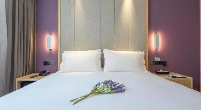 Bed in Lavande Hotel Yangzhou Railway Station Jiangwang RT-Mart