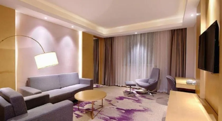 Lavande Hotel Yangzhou Railway Station Jiangwang RT-Mart