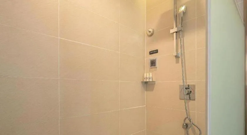 Lavande Hotel Yangzhou Railway Station Jiangwang RT-Mart