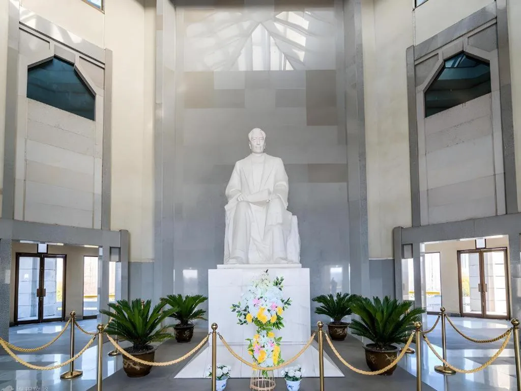 Lavande Hotels Huai an Zhou Enlai Memorial