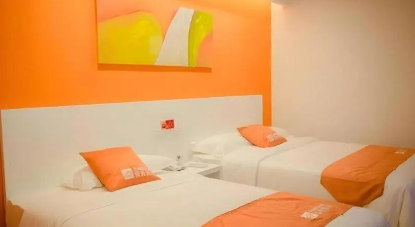 Bed in Shell Qionghai Jinhai Road Hotel