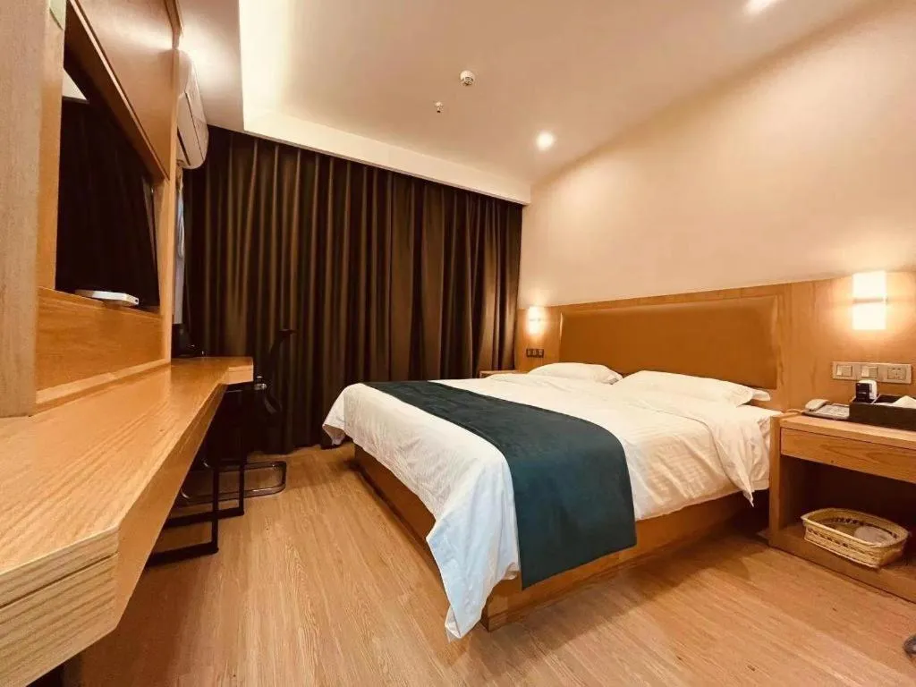 Bed in GreenTree Inn Huangshi Huahu Development Zone Daquan Road