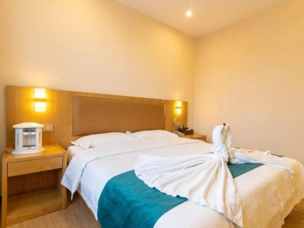 Bed in GreenTree Inn Huangshi Huahu Development Zone Daquan Road