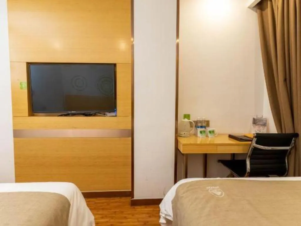 Bed in GreenTree Inn Huangshi Huahu Development Zone Daquan Road