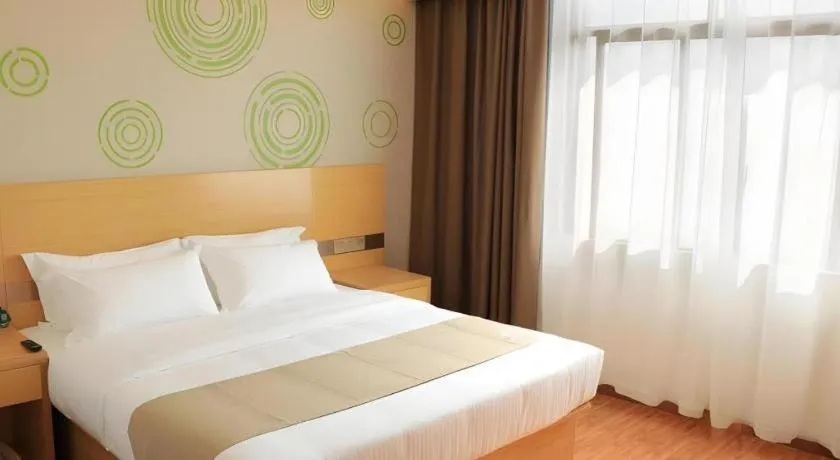 Bed in GreenTree Inn Huangshi Huahu Development Zone Daquan Road