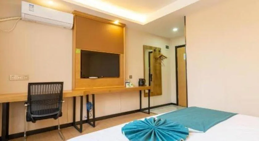 Bed in GreenTree Inn Huangshi Huahu Development Zone Daquan Road