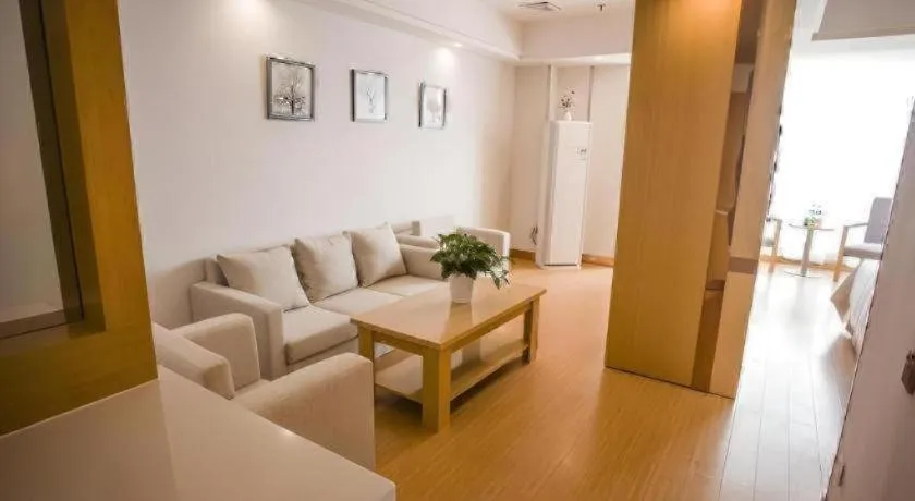 GreenTree Inn Suqian Suyu District Red Star Macalline