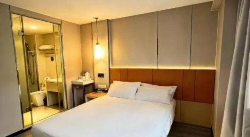 Bed in 7 Days Inn·Quanzhou Dehua Cidu Avenue