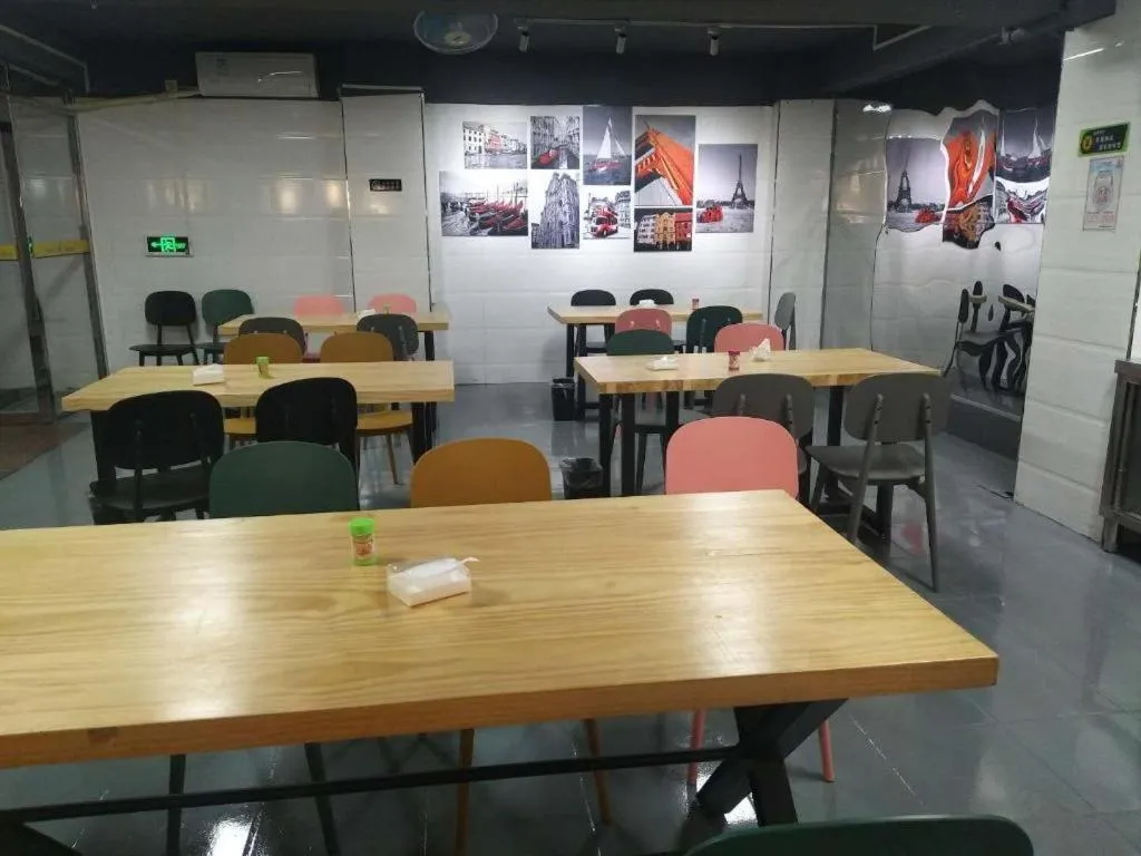 7 Days Inn·Quanzhou Dehua Cidu Avenue