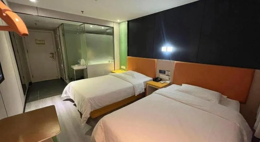 Bed in 7 Days Inn·Quanzhou Dehua Cidu Avenue