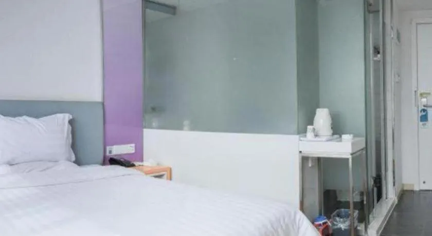Bed in 7 Days Inn·Quanzhou Dehua Cidu Avenue