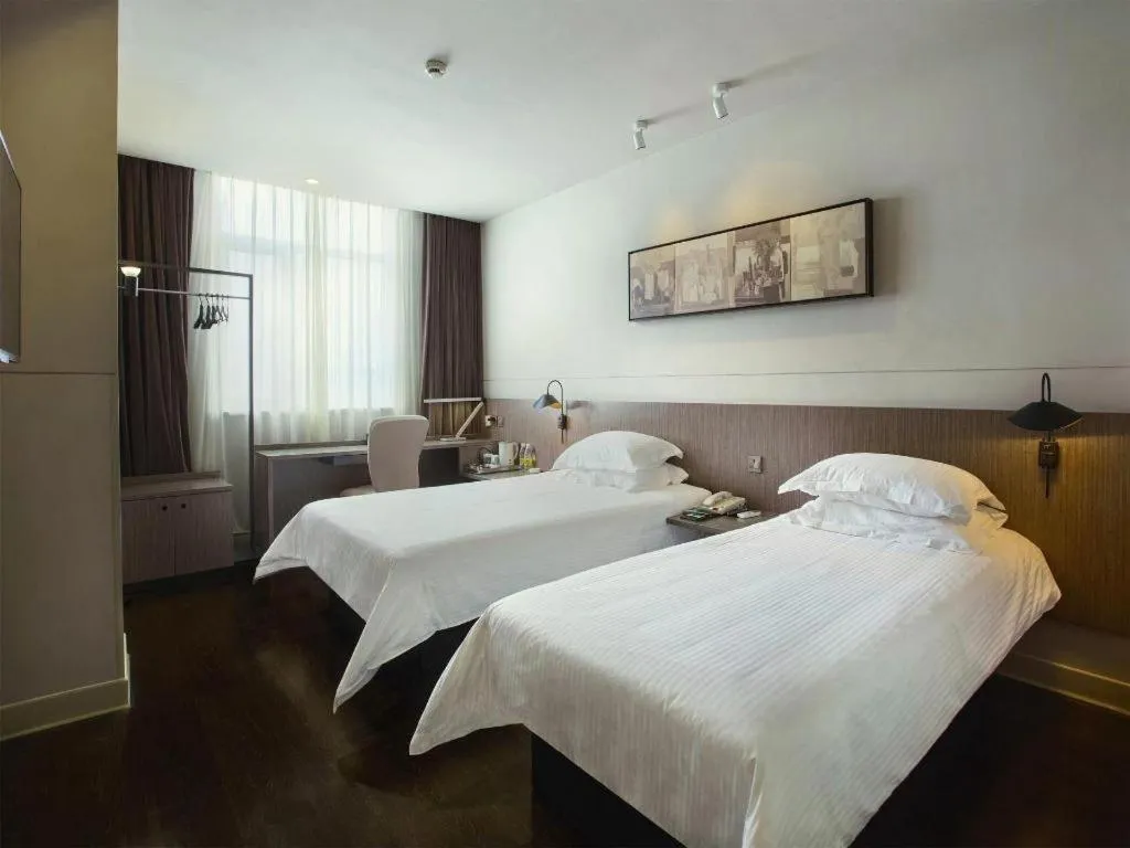 Bed in Jinjiang Inn Select Foshan Nanhai Guicheng Metro Station