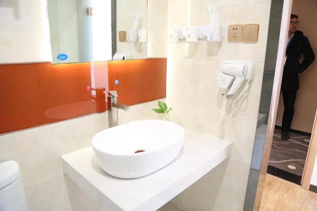 7 Days Premium Yancheng Dafeng Zhongjiao Meilu City