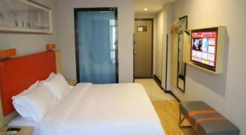 Bed in 7 Days Premium Fuzhou Dongxiang High-Speed Railway Station Dongxin Market