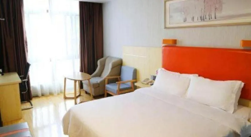 Bed in 7 Days Premium Fuzhou Dongxiang High-Speed Railway Station Dongxin Market