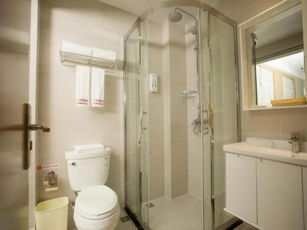 Shell Changzhou Yangrong City Hotel