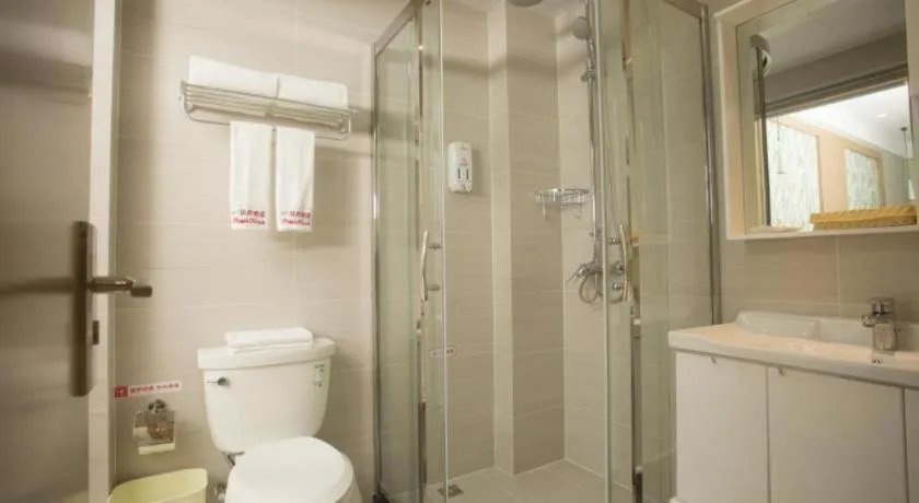 Shell Changzhou Yangrong City Hotel