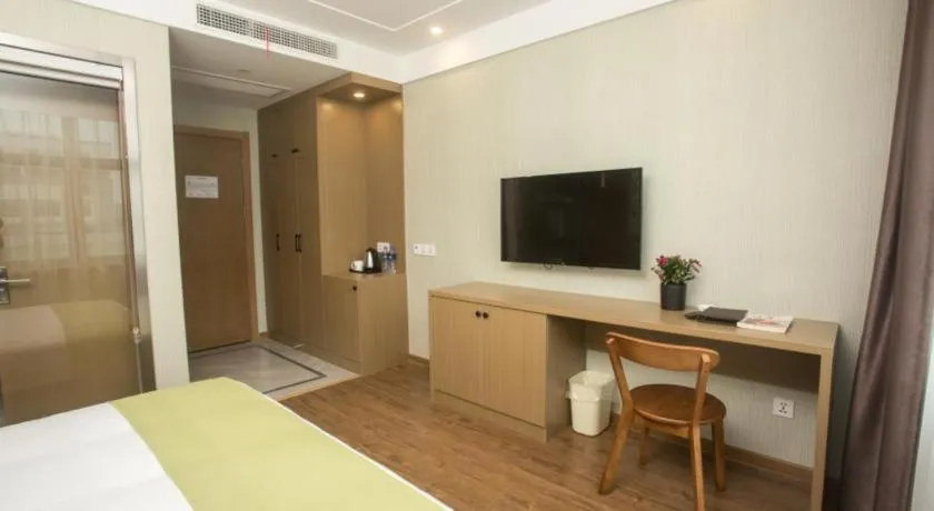 Bed in Shell Changzhou Yangrong City Hotel