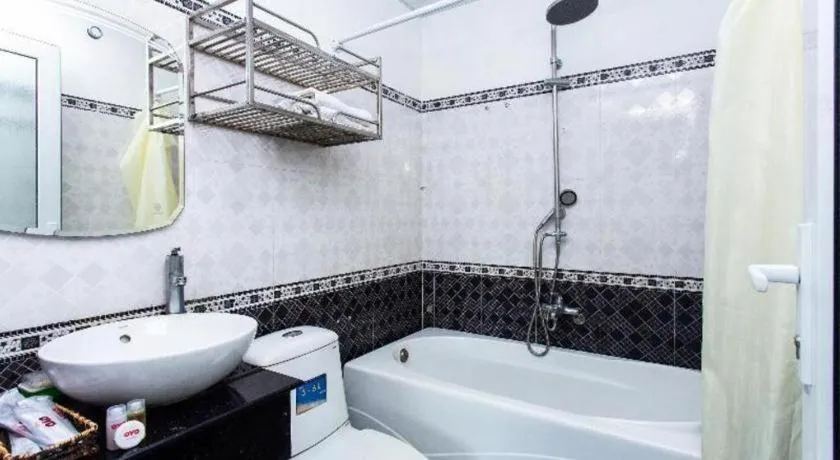 OYO 553 Truong Giang Hotel