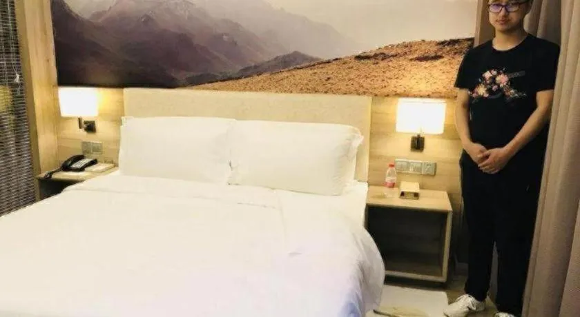 Bed in Atour Hotel Xi'an High Tech Dazhai Road