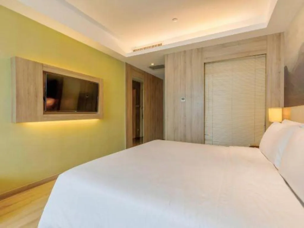 Bed in Atour Hotel Xi'an High Tech Dazhai Road