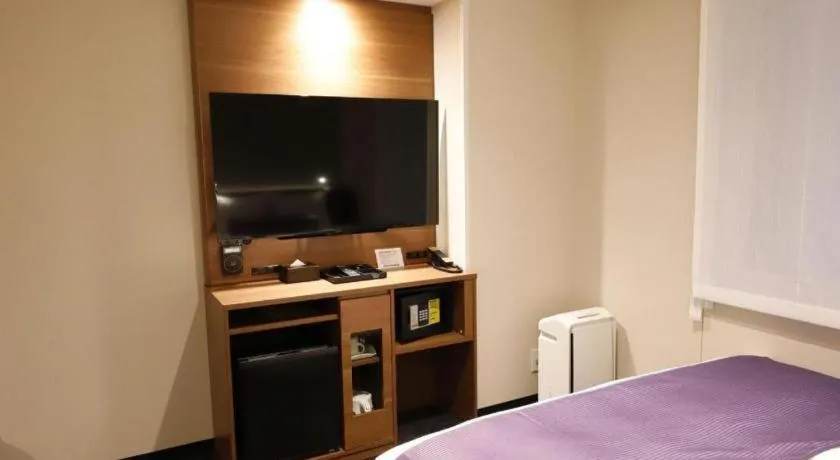 Bed in KEIKYU EX INN Haneda Innovation City 2 minutes walk from HICity Exit of Tenkubashi Station