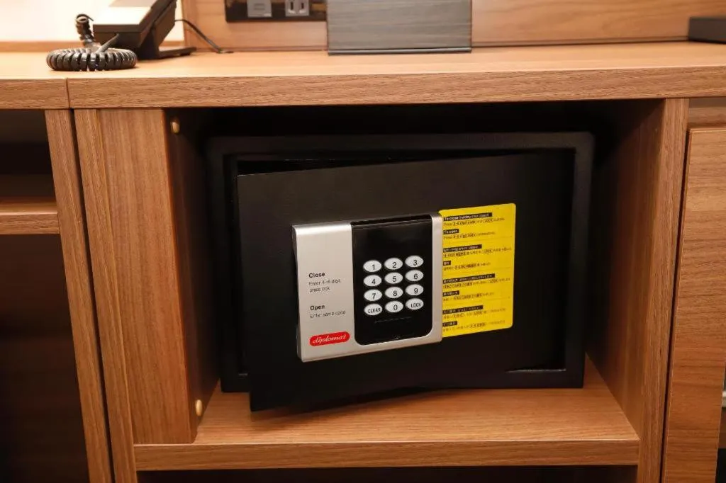 KEIKYU EX INN Haneda Innovation City 2 minutes walk from HICity Exit of Tenkubashi Station