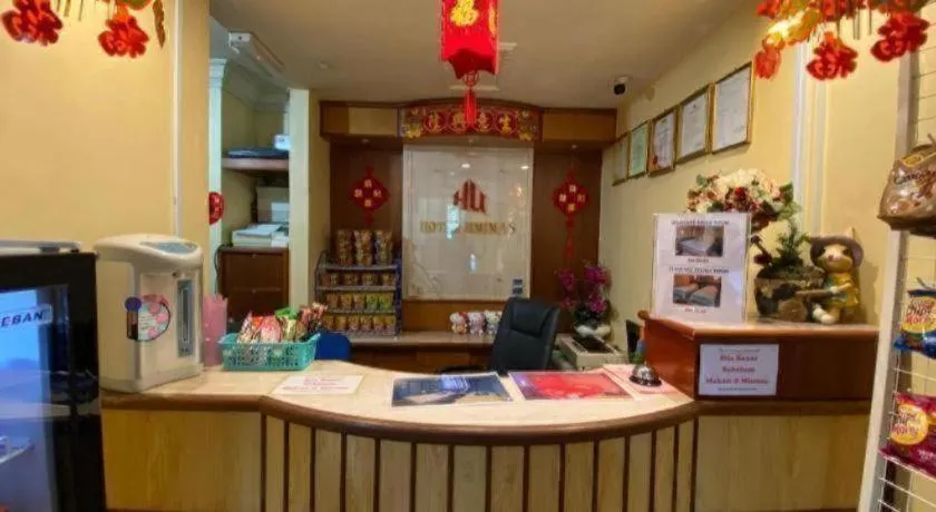 OYO 89958 Hotel Umimas