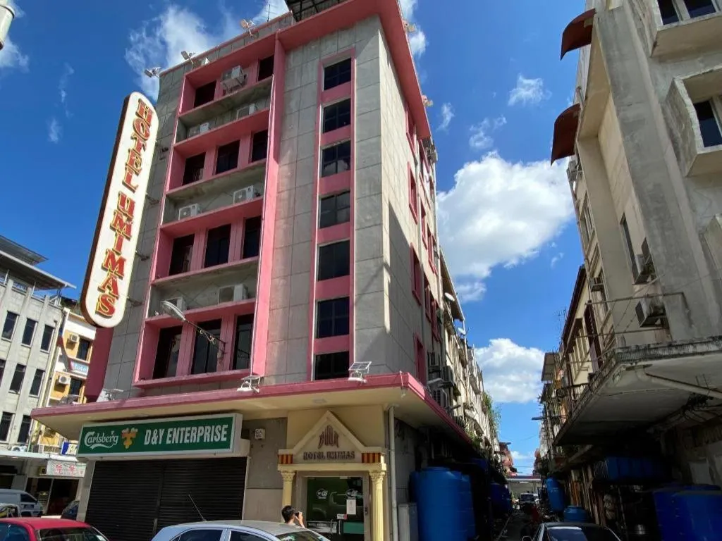 OYO 89958 Hotel Umimas