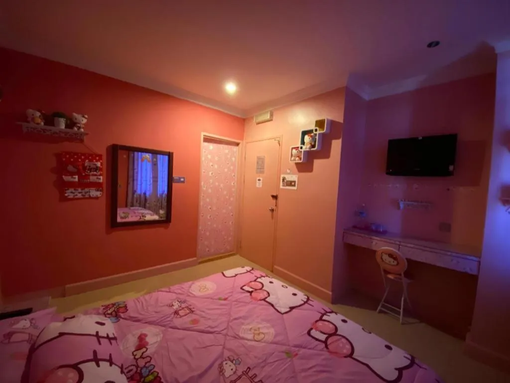 Bed in OYO 89958 Hotel Umimas