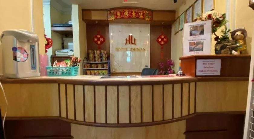 OYO 89958 Hotel Umimas