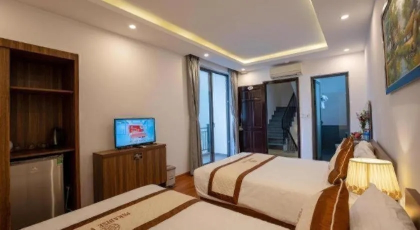 Bed in Hoi An Paradise Villa