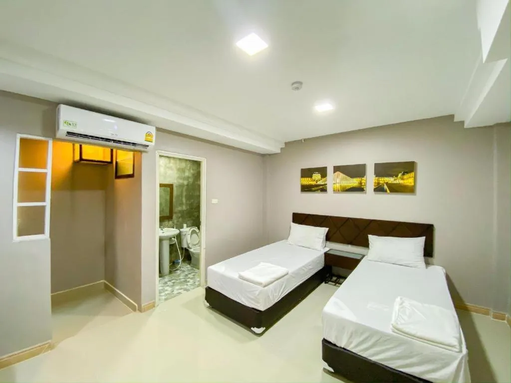 Bed in Delighted Bangkok Hotel