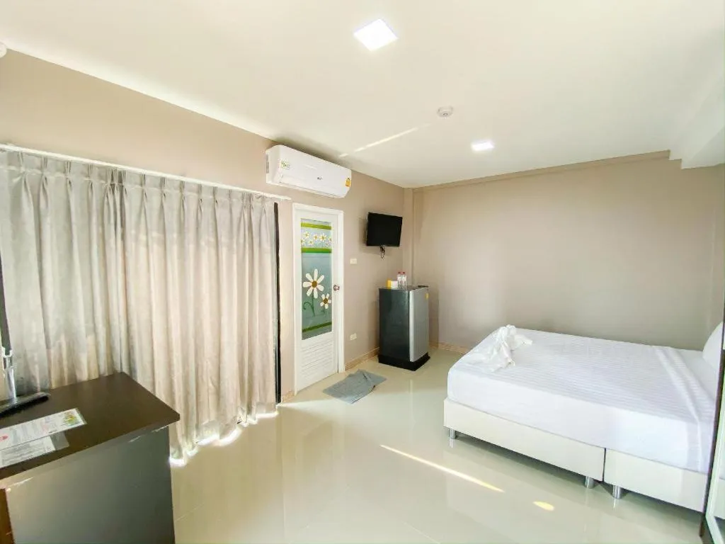 Bed in Delighted Bangkok Hotel