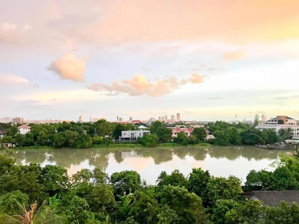 Delighted Bangkok Hotel