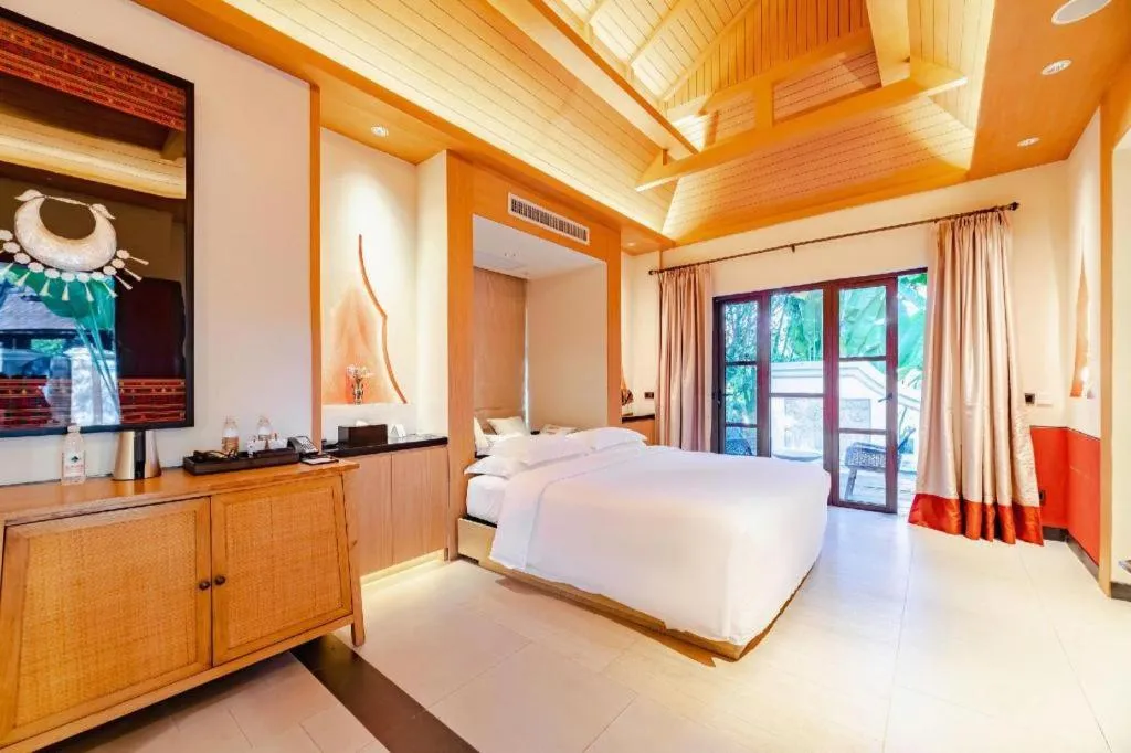 Bed in Angsana Xishuangbanna