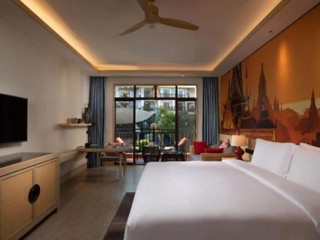 Bed in Angsana Xishuangbanna